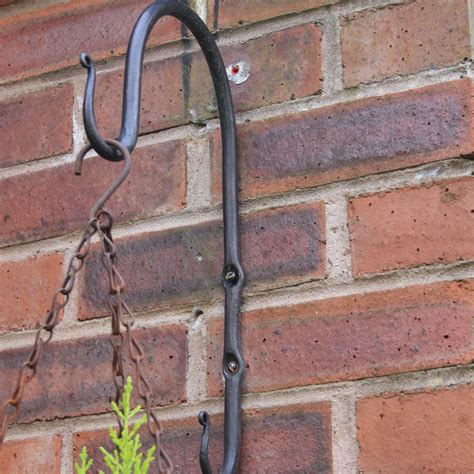 metal hanging basket brackets|strong brackets for hanging baskets.